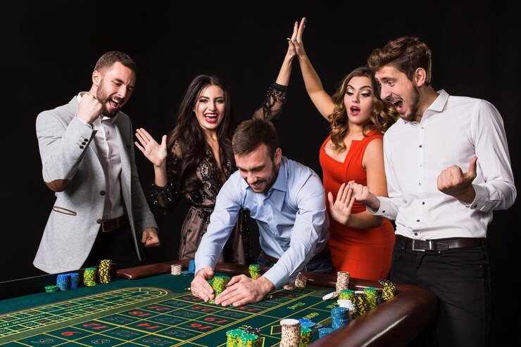 Aplikasi BRI dan vegasgg berdampingan di layar Android